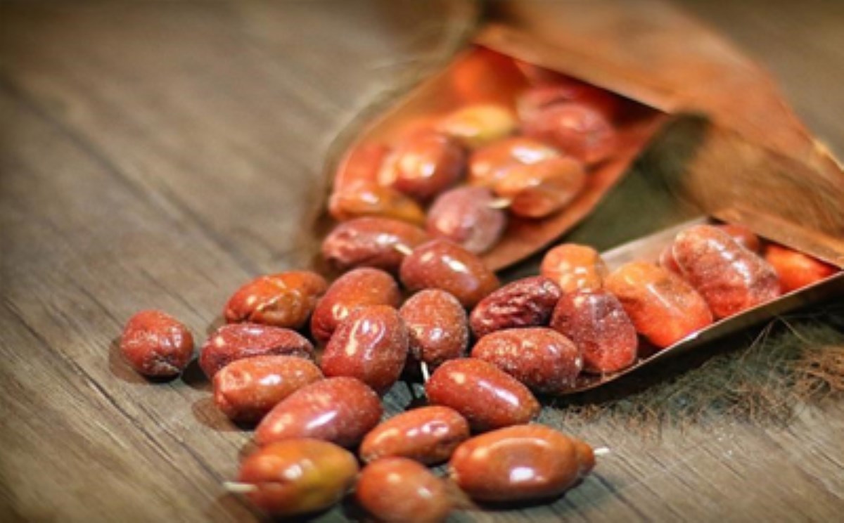 خواص عرق شکوفه سنجد