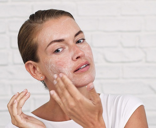 مزایای لایه‌برداری پوست در طب سنتی